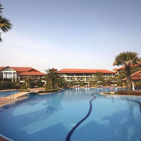 Angkor Palace Resort & Spa Siem Reap Exterior foto